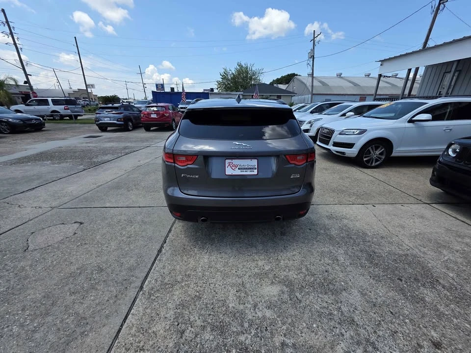 2019 Jaguar F-Pace - Image 4 of 8