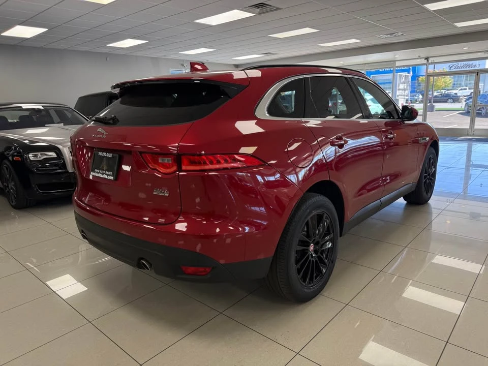 2019 Jaguar F-Pace - Image 5 of 7