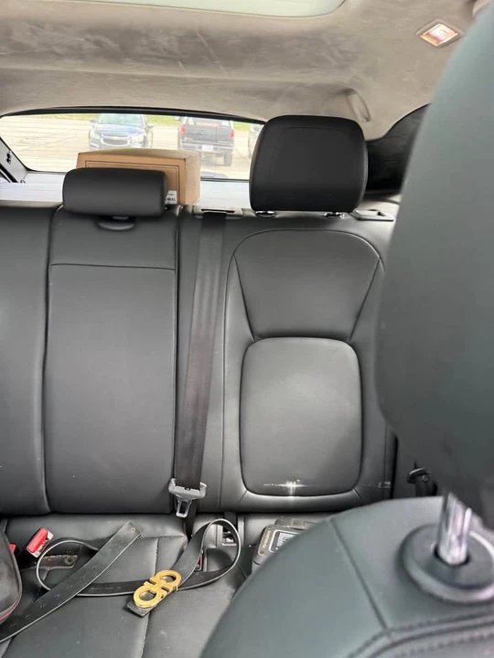 2019 Jaguar F-Pace - Image 10 of 14