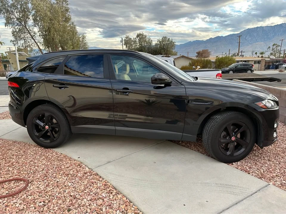 2019 Jaguar F-Pace - Image 6 of 18