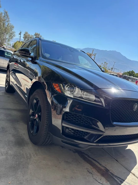 2019 Jaguar F-Pace - Image 18 of 18