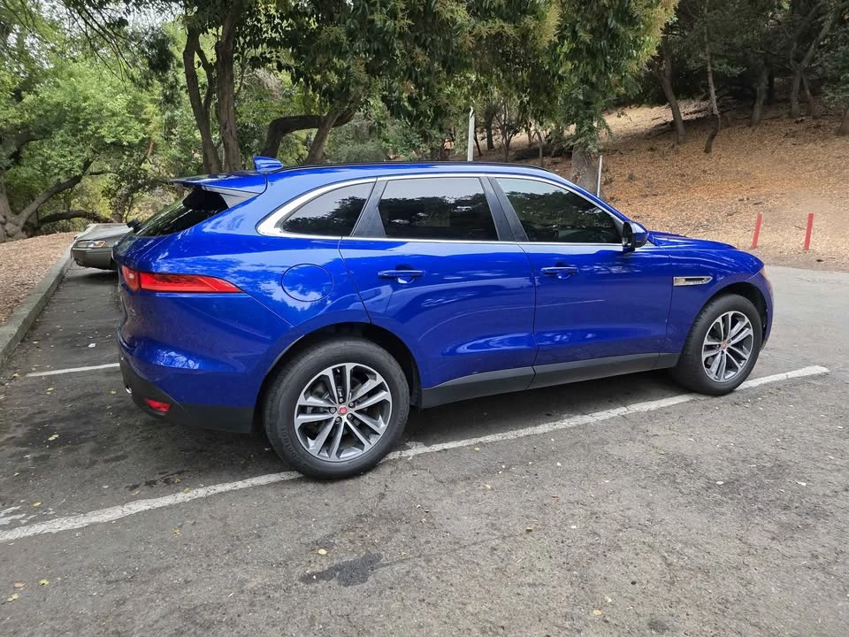 2019 Jaguar F-Pace - Image 4 of 6