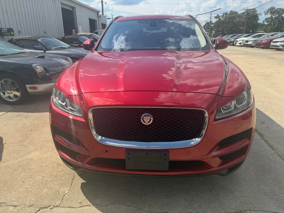 2019 Jaguar F-Pace - Image 2 of 19