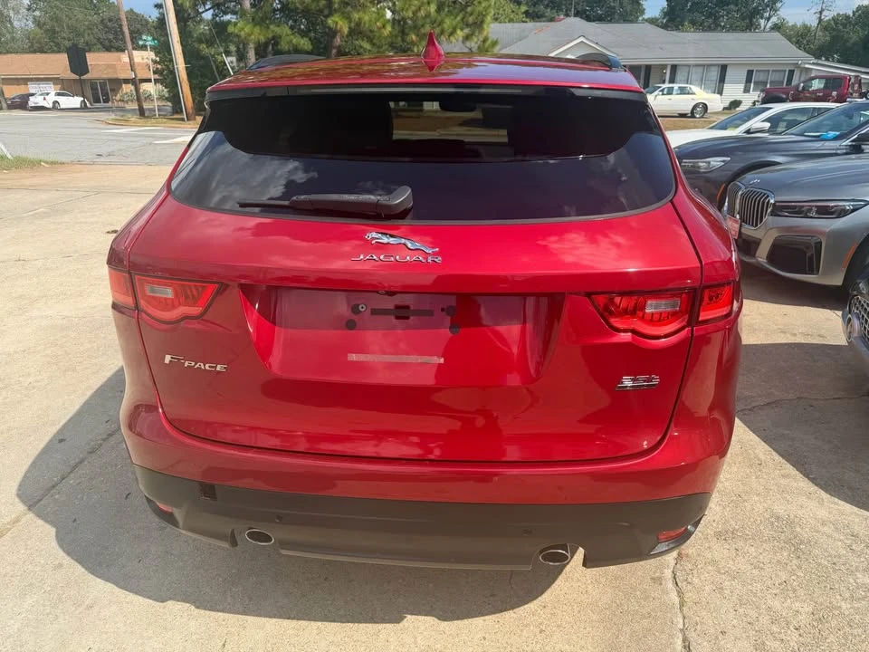 2019 Jaguar F-Pace - Image 5 of 19