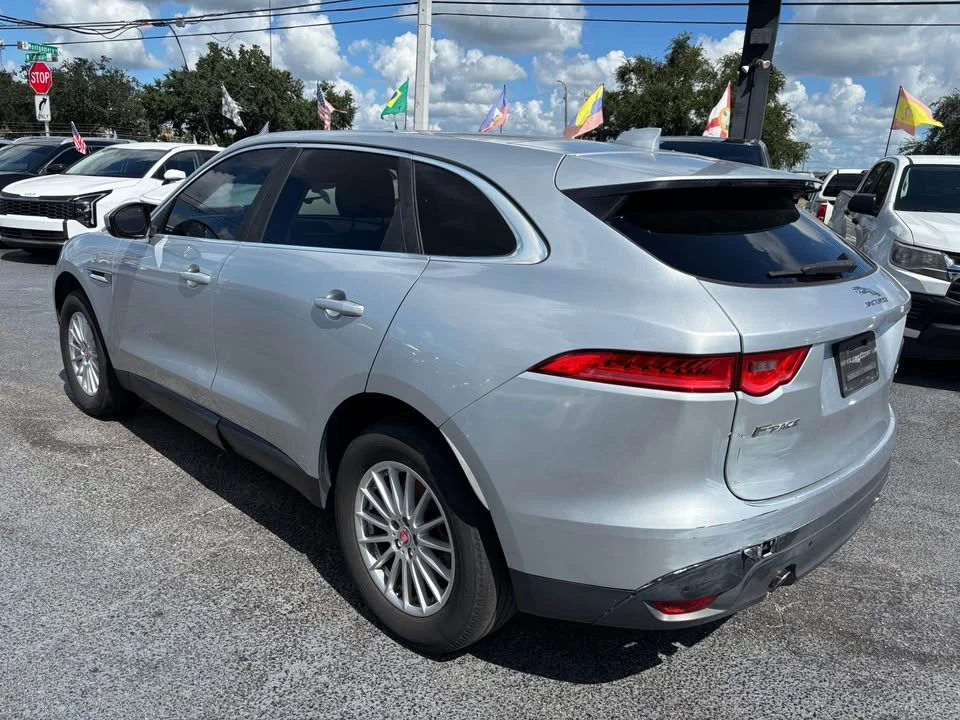 2019 Jaguar F-Pace - Image 4 of 7