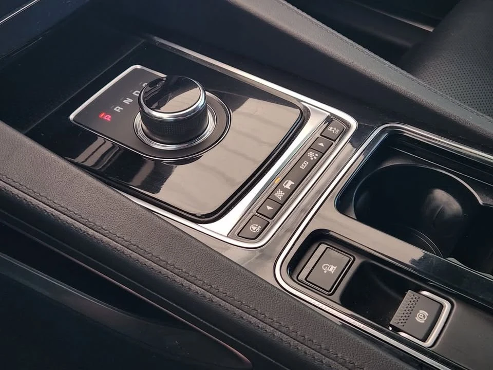 2019 Jaguar F-Pace - Image 19 of 20