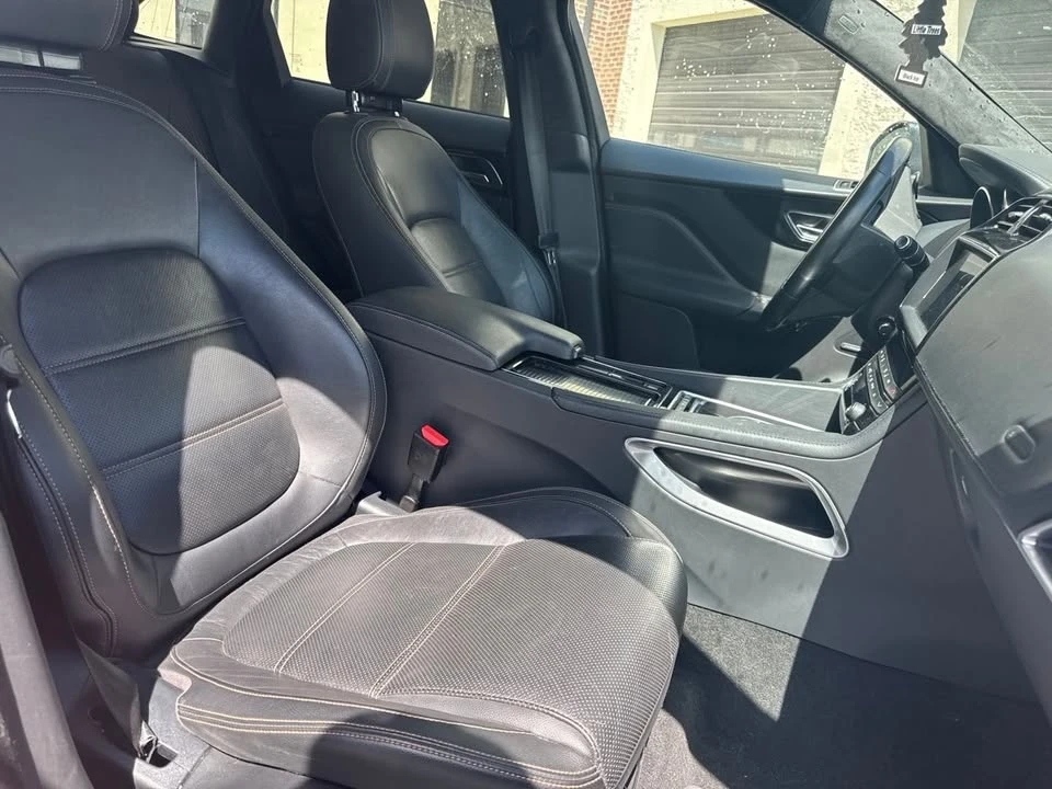 2019 Jaguar F-Pace - Image 10 of 20