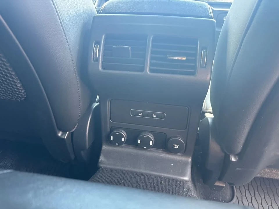 2019 Jaguar F-Pace - Image 14 of 20