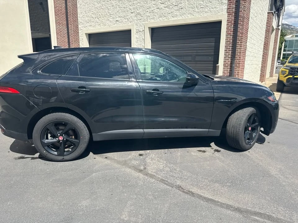 2019 Jaguar F-Pace - Image 9 of 20