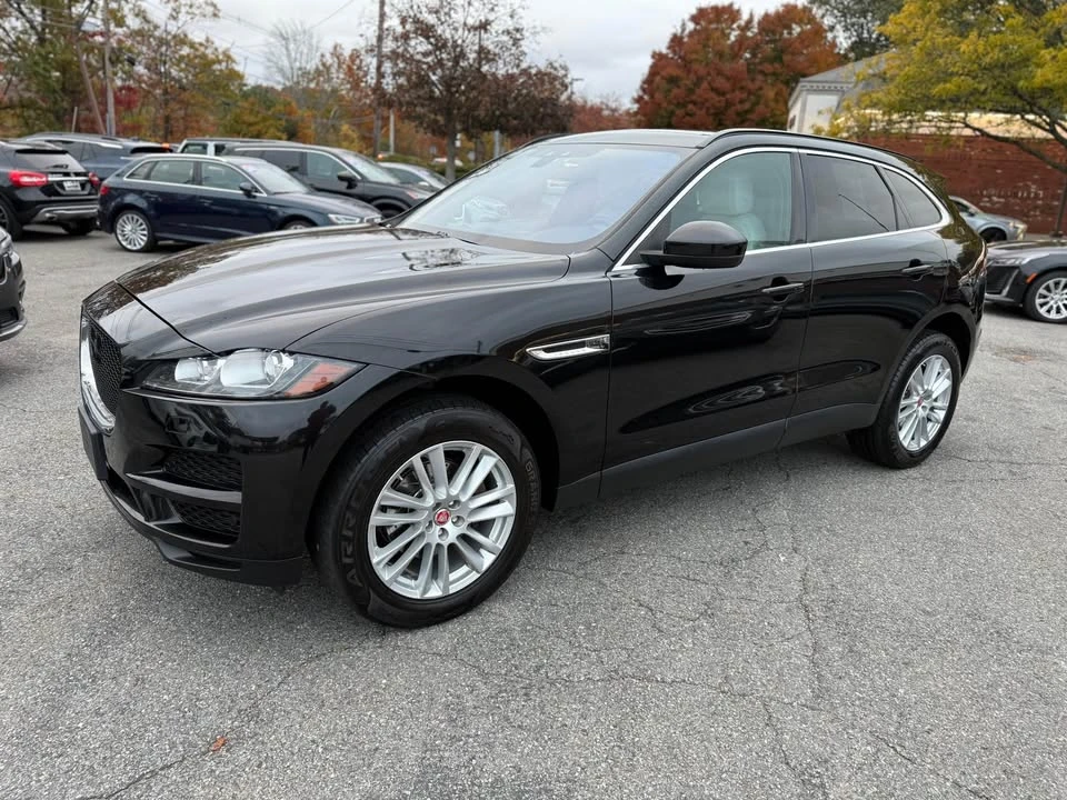 2019 Jaguar F-Pace - Image 3 of 13