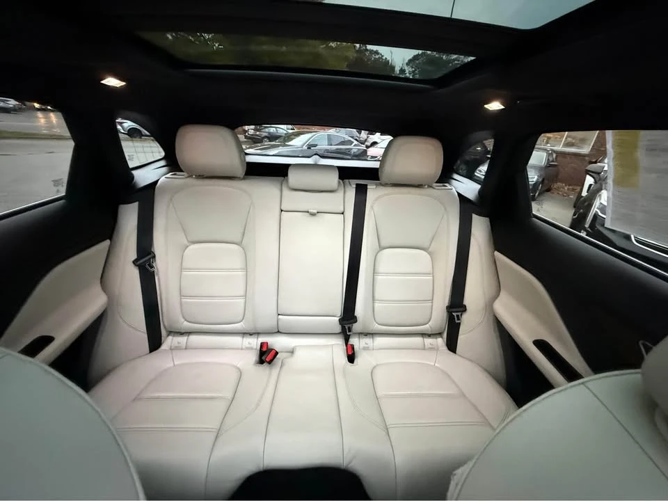 2019 Jaguar F-Pace - Image 13 of 13