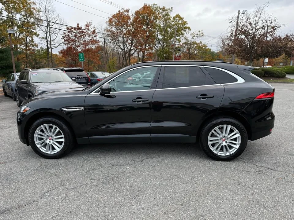 2019 Jaguar F-Pace - Image 6 of 19