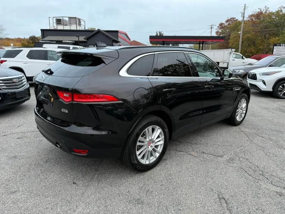 2019 Jaguar F-Pace - Image 4 of 11