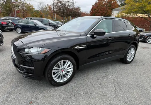 2019 Jaguar F-PACE 25t Prestige Sport Utility 4D