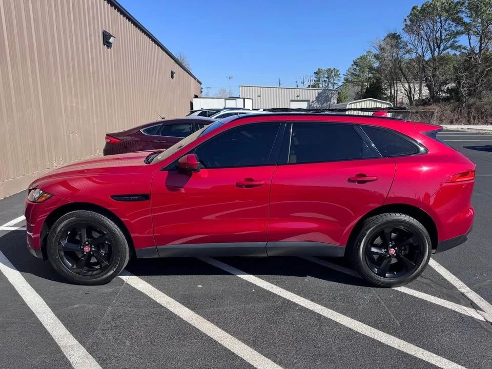 2019 Jaguar F-Pace - Image 2 of 6