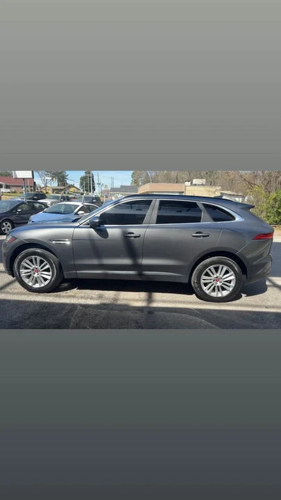 2019 Jaguar F-Pace - Image 3 of 16
