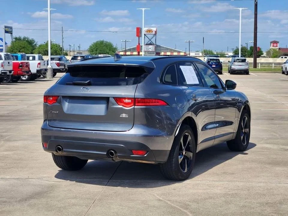 2019 Jaguar F-Pace - Image 17 of 19