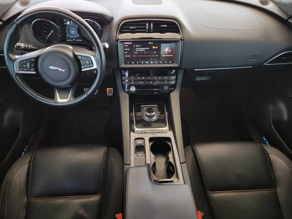 2019 Jaguar F-Pace - Image 12 of 19