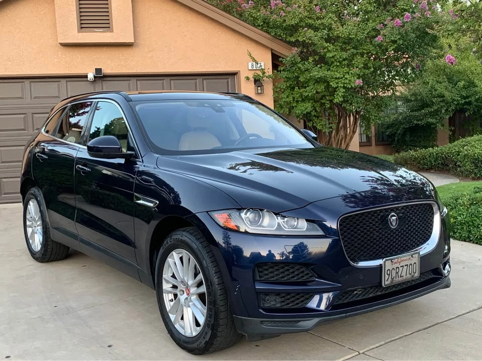 2019 Jaguar F-Pace - Image 2 of 14