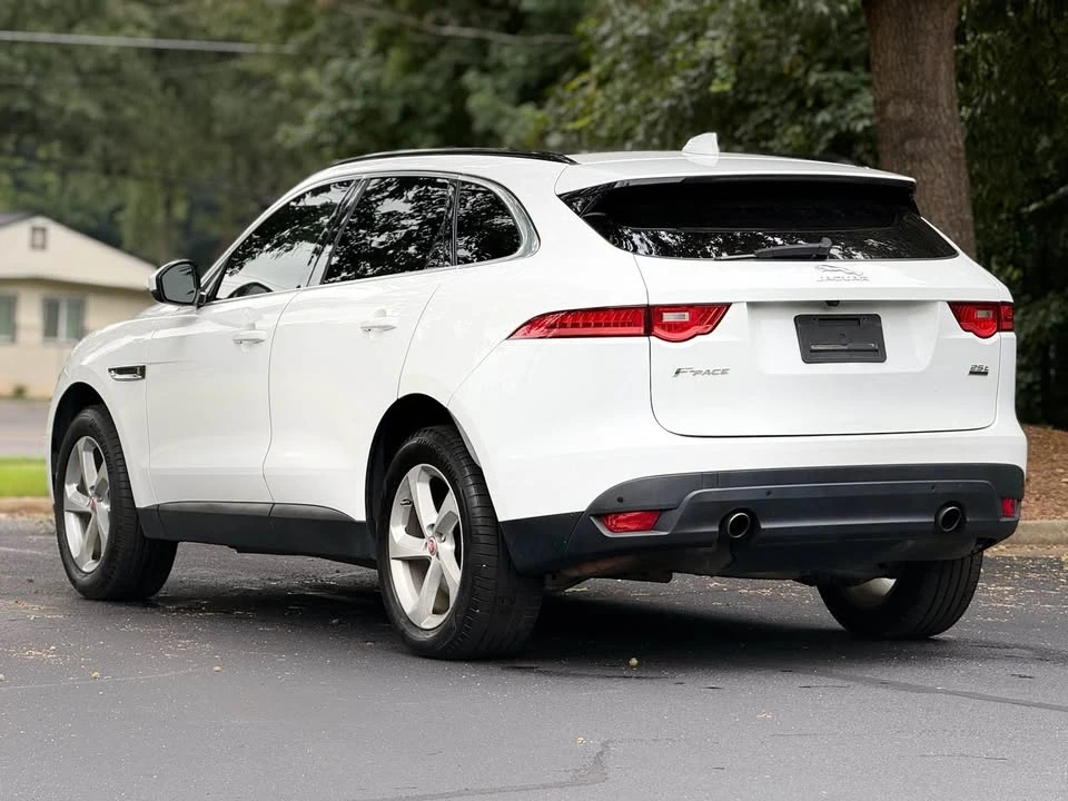 2019 Jaguar F-Pace - Image 7 of 14