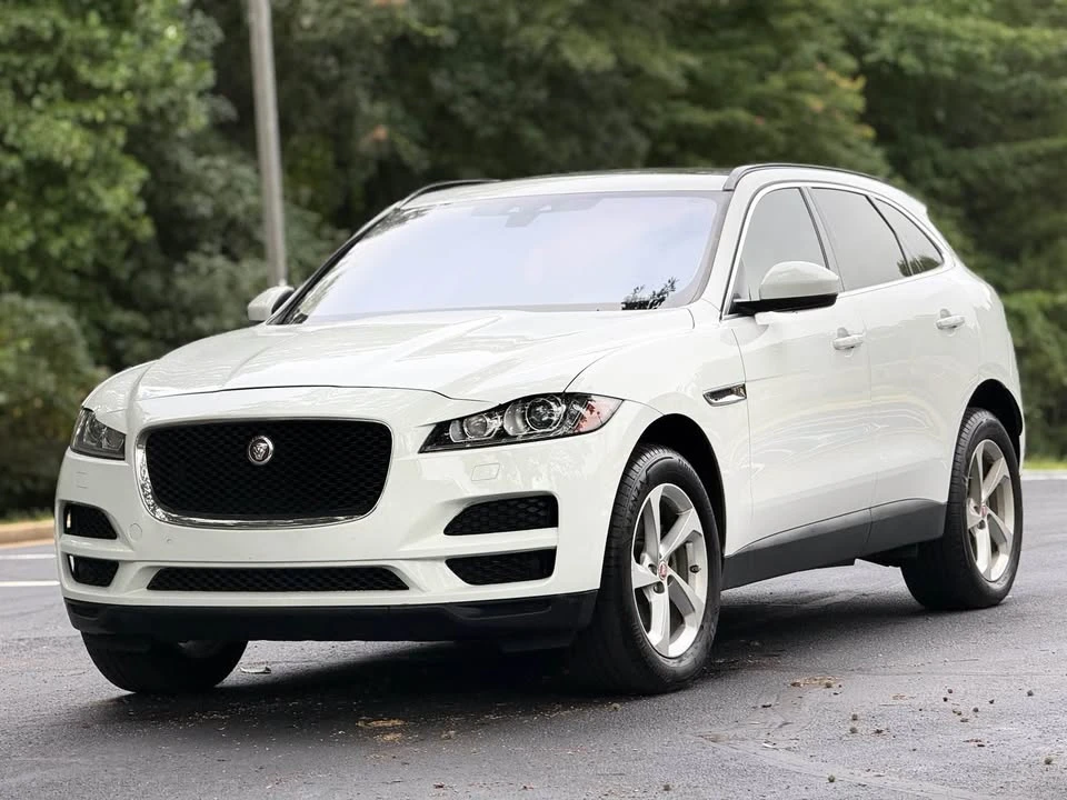 2019 Jaguar F-Pace - Image 2 of 14
