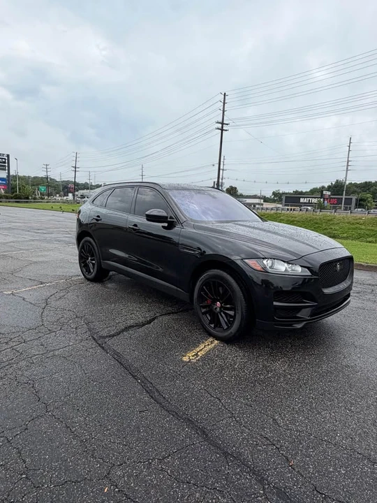 2019 Jaguar F-Pace SVR - Image 7 of 15