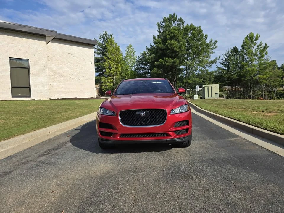 2019 Jaguar F-Pace - Image 2 of 20