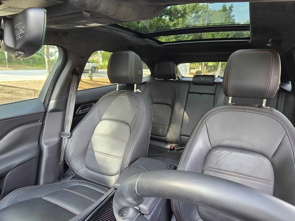2019 Jaguar F-Pace - Image 17 of 20