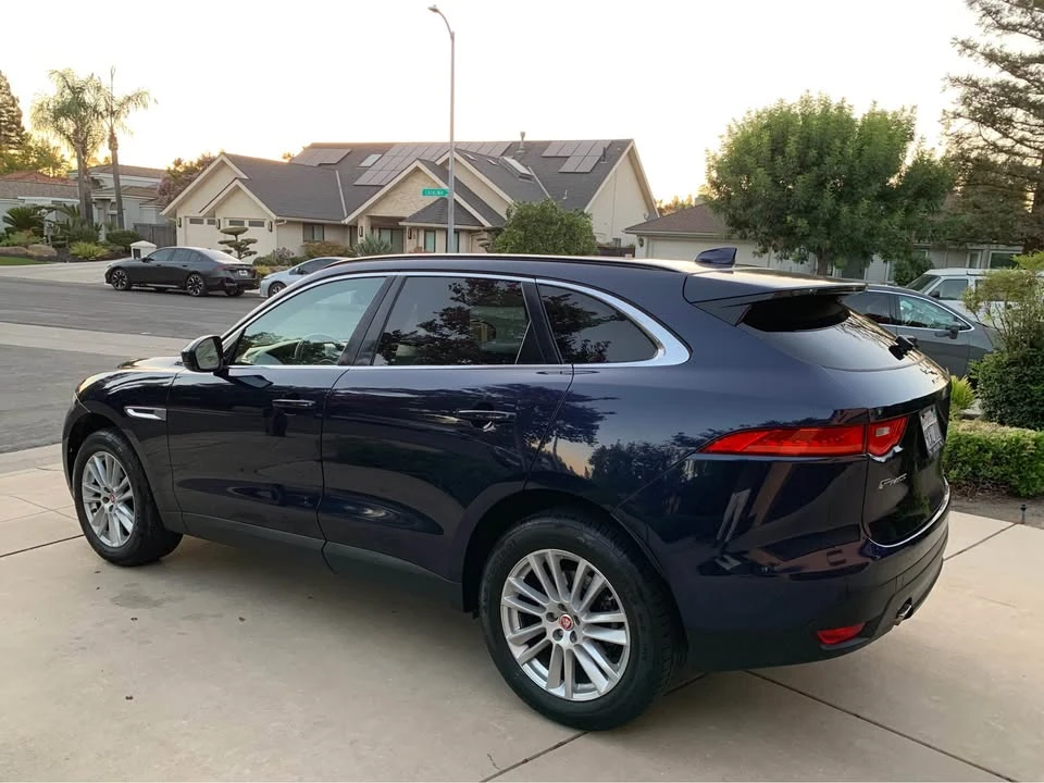 2019 Jaguar F-Pace - Image 6 of 14