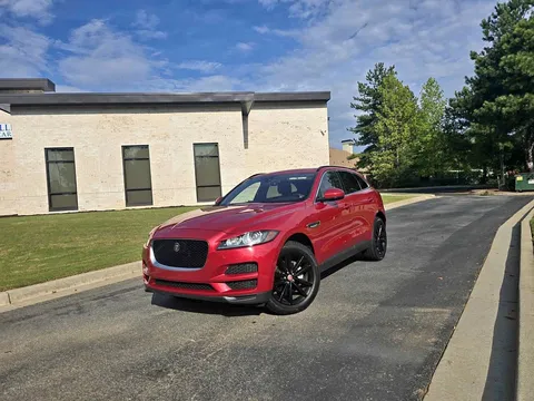 2019 Jaguar F-PACE 25t Prestige Sport Utility 4D