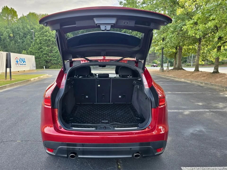 2019 Jaguar F-Pace - Image 18 of 20