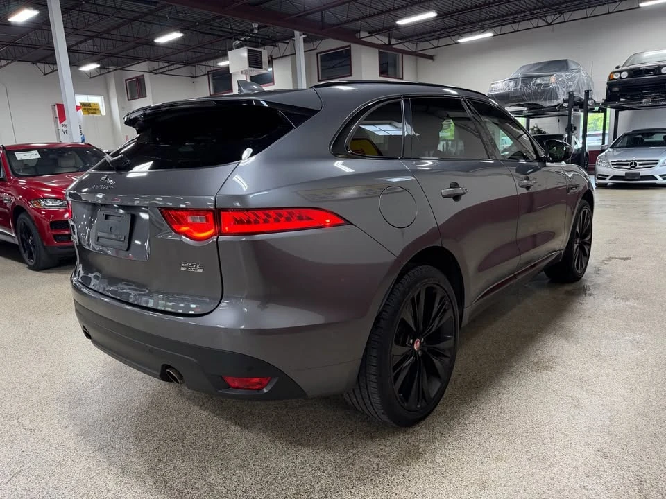 2019 Jaguar F-Pace - Image 6 of 20