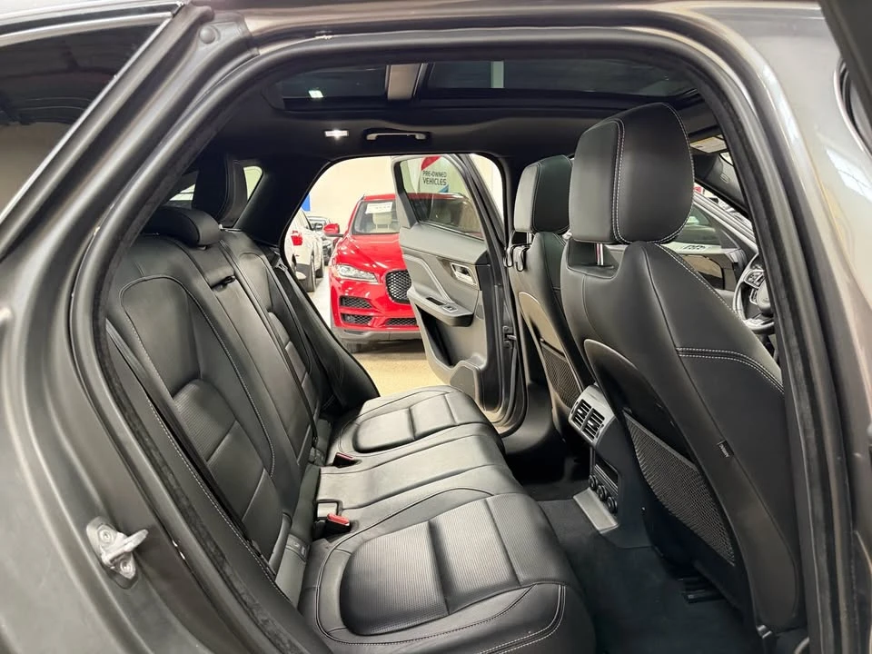 2019 Jaguar F-Pace - Image 13 of 20