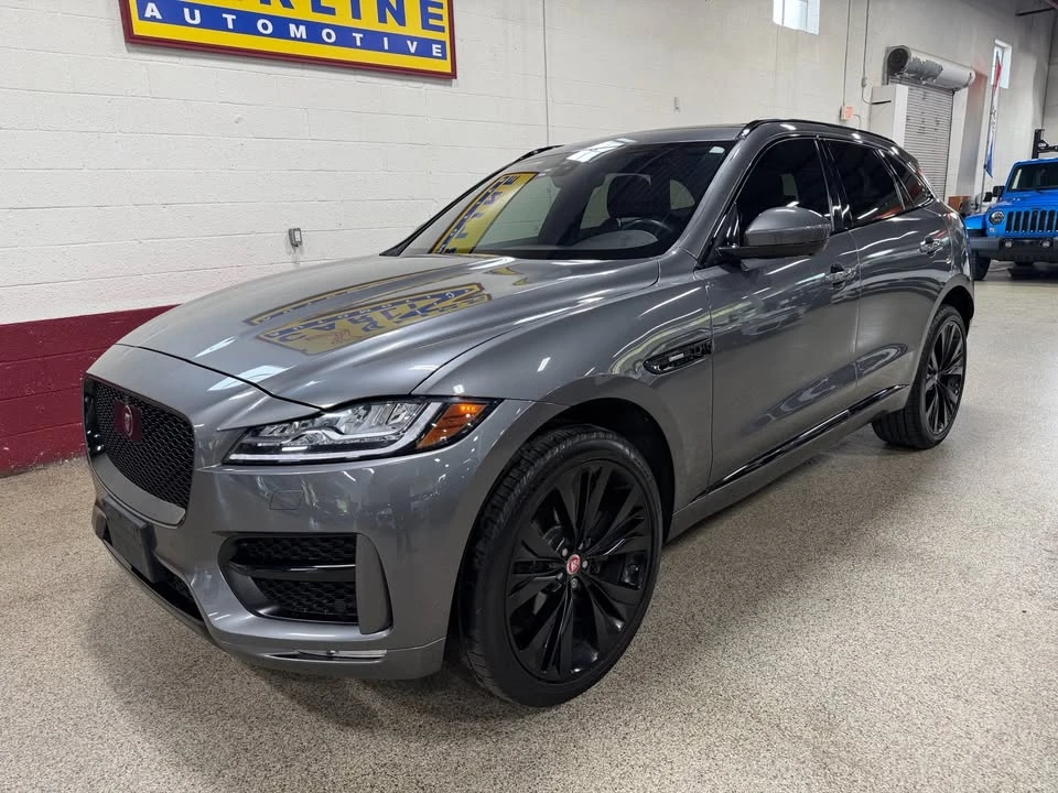 2019 Jaguar F-Pace - Image 2 of 20