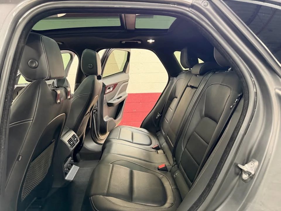 2019 Jaguar F-Pace - Image 12 of 20