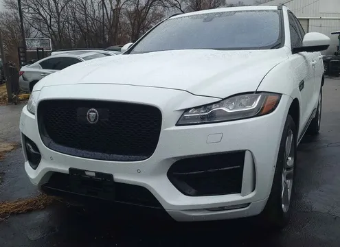 2019 Jaguar F-PACE 25t R-Sport SUV 4D
