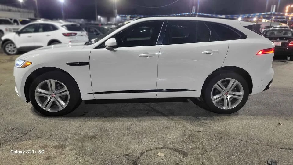 2019 Jaguar F-Pace SVR - Image 11 of 14