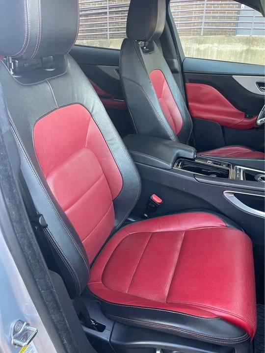 2019 Jaguar F-Pace - Image 11 of 20