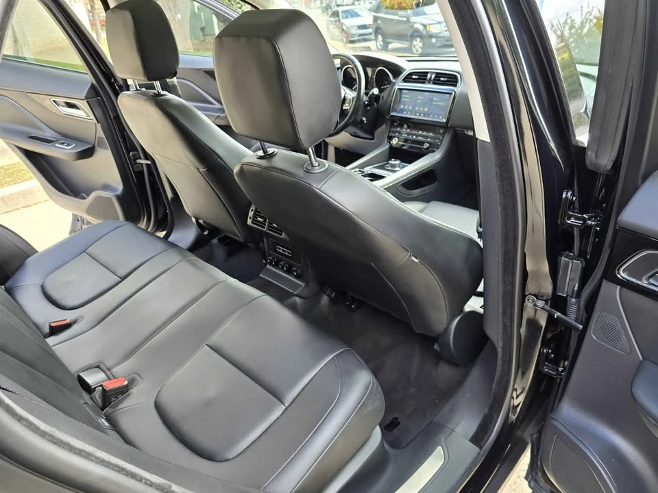 2019 Jaguar F-Pace - Image 18 of 20