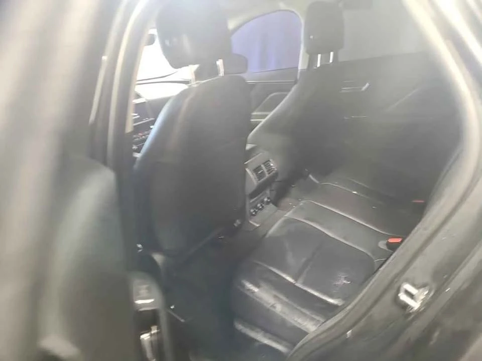 2019 Jaguar F-Pace - Image 10 of 12