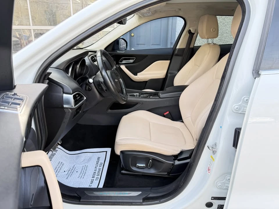 2019 Jaguar F-Pace - Image 10 of 20