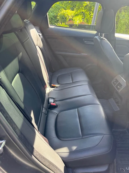 2019 Jaguar F-Pace - Image 17 of 17