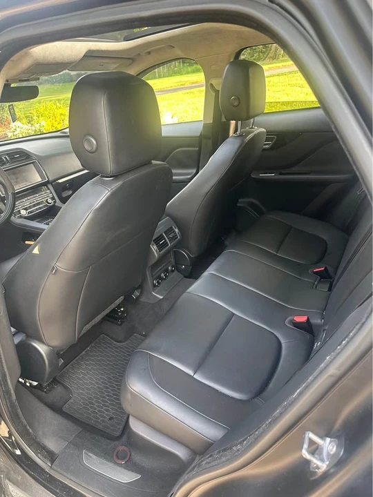 2019 Jaguar F-Pace - Image 4 of 7