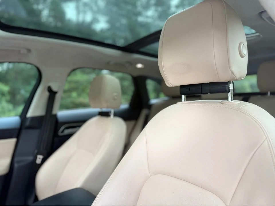 2019 Jaguar F-Pace - Image 10 of 13