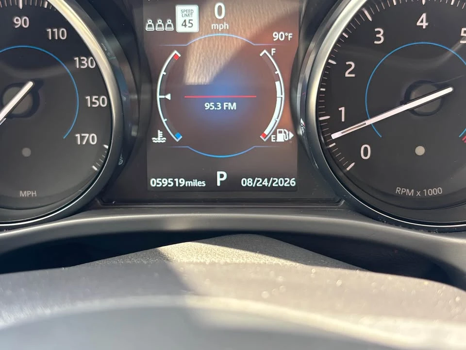 2019 Jaguar F-Pace - Image 17 of 17