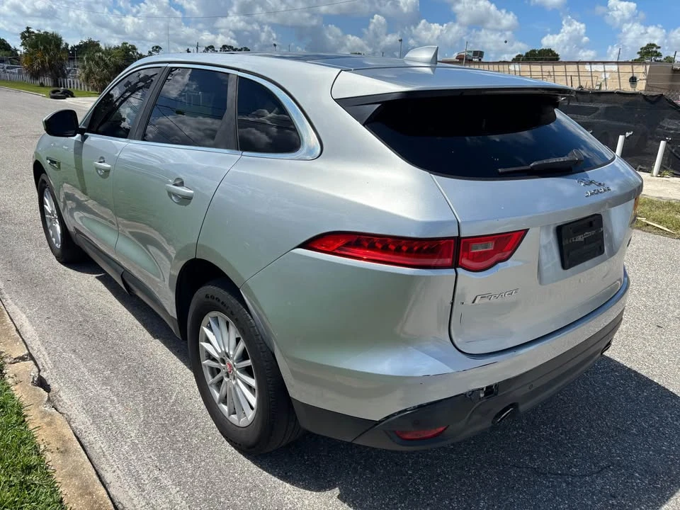 2019 Jaguar F-Pace - Image 3 of 8