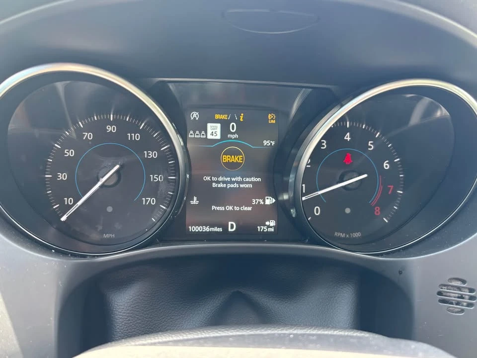2019 Jaguar F-Pace - Image 8 of 8