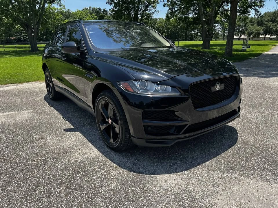 2019 Jaguar F-Pace - Image 4 of 13