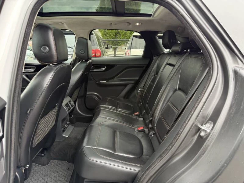 2019 Jaguar F-Pace - Image 19 of 20