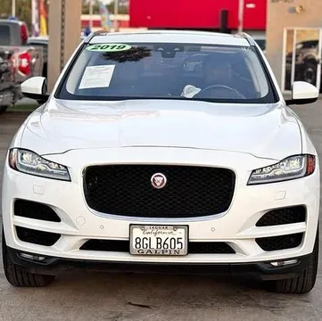 2019 Jaguar F-PACE 30t Portfolio AWD